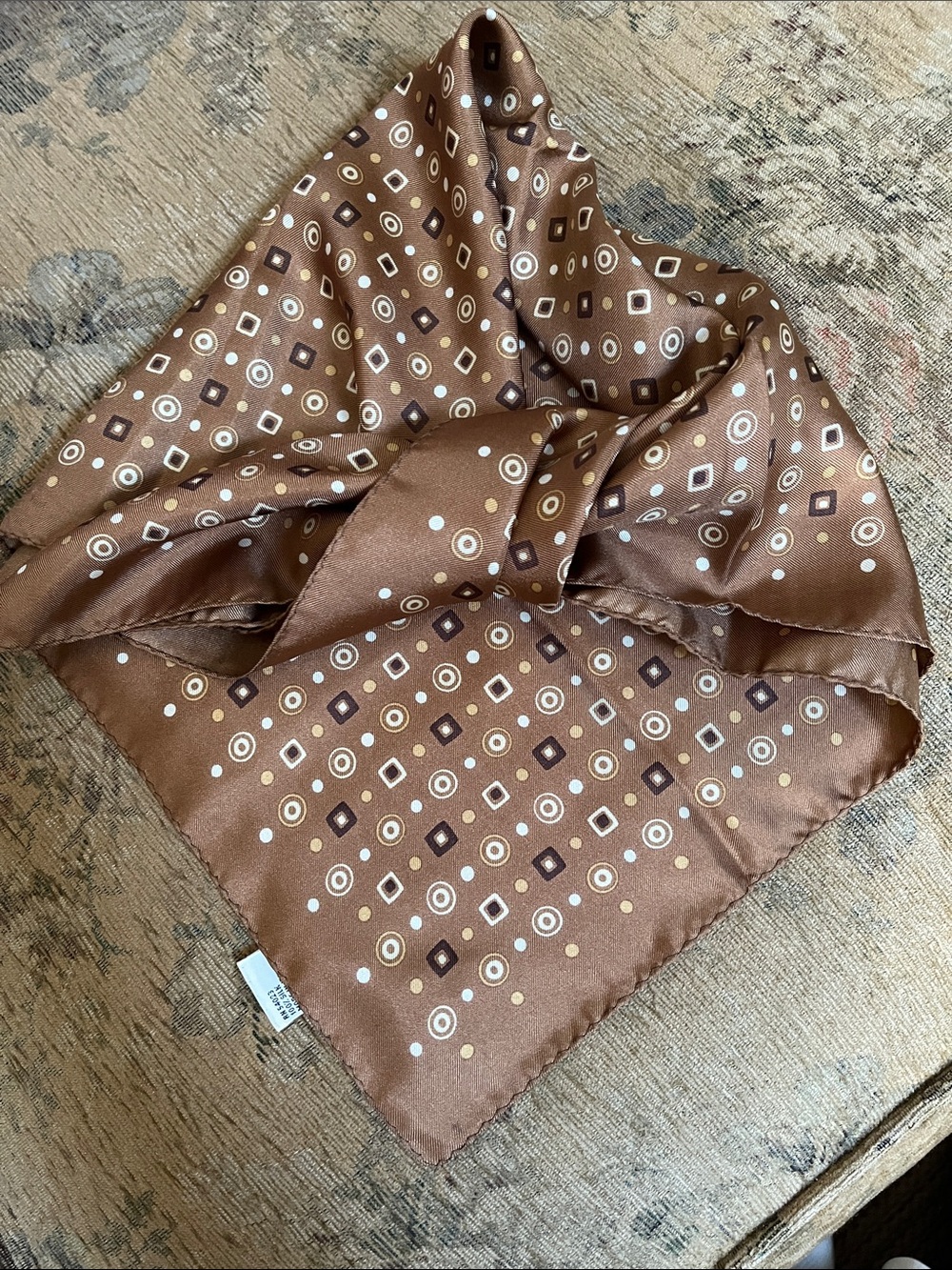 GAP Scarf Made in Italy. 100% Silk